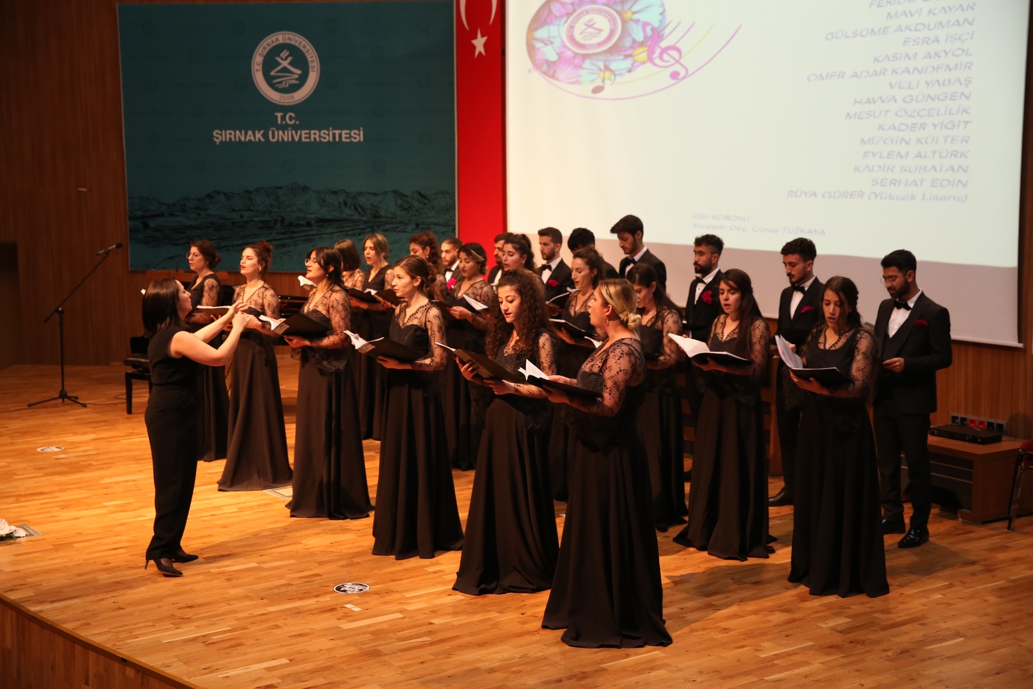 universitemiz-piyano-sinifi-ogrencilerinden-8-mart-dunya-kadinlar-gunu-konseri
